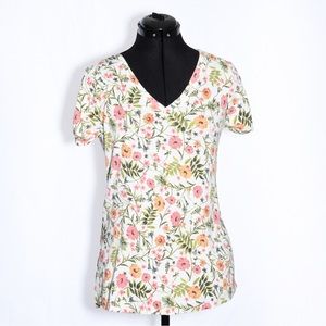 Floral Short Sleeve Tee V-Neck